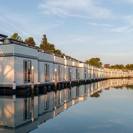 Apartamento Floating Sea House Shark 3 Portoroz Exterior foto