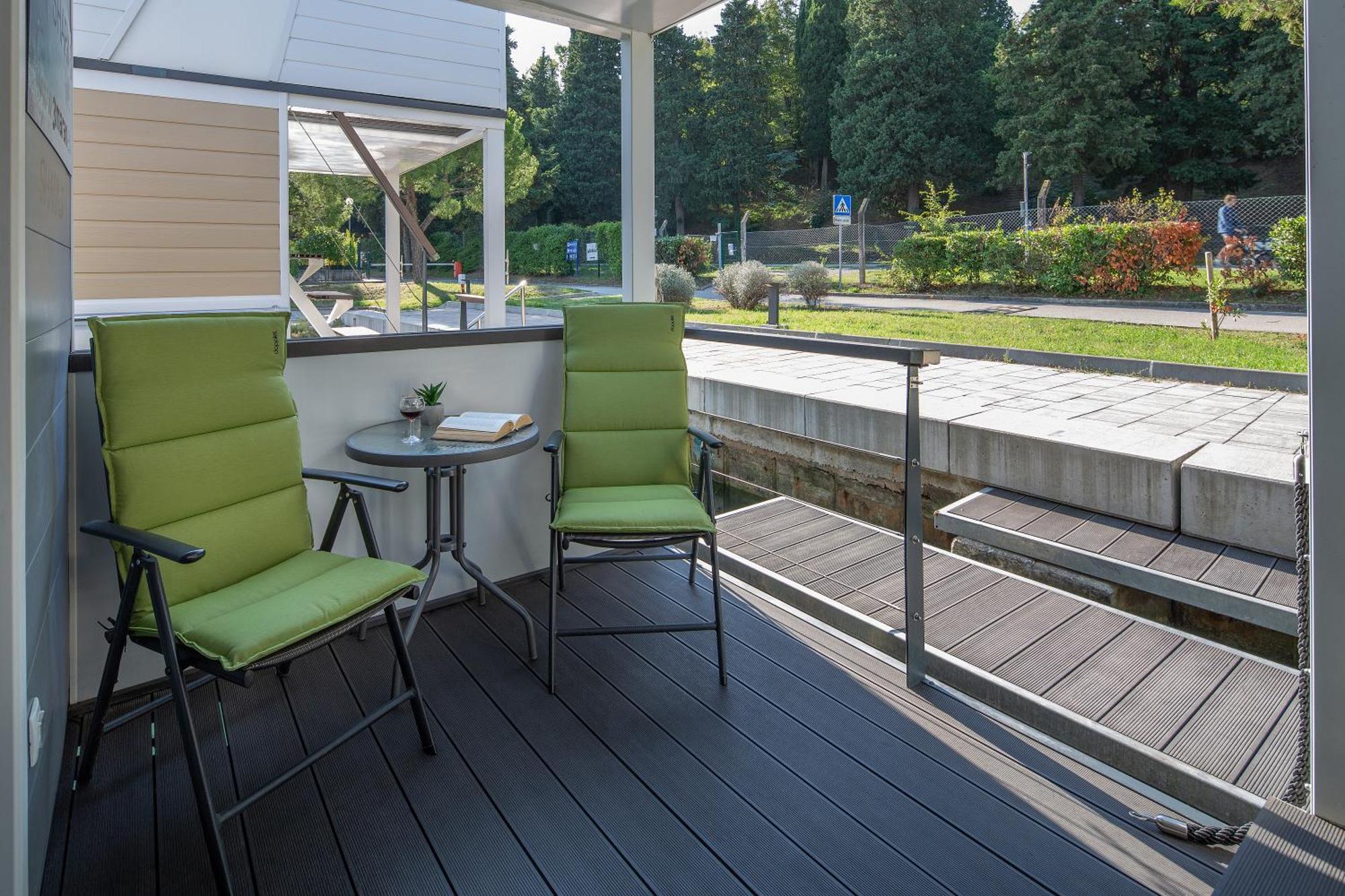 Apartamento Floating Sea House Shark 3 Portoroz Exterior foto